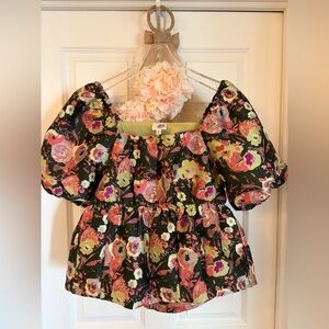dRA Loa Angeles Black and Pink Floral Puff Sleeve Top